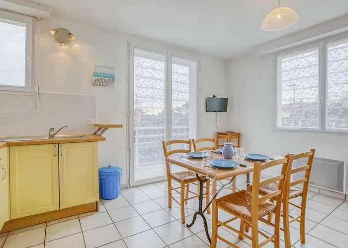 アパート La Centrale-9 By Interhome ソール・オスゴール